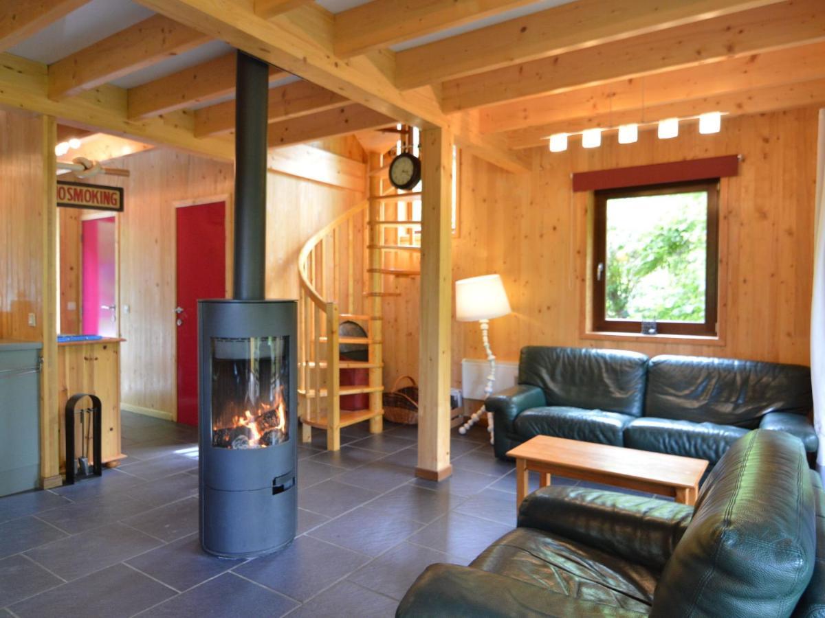 Comfortable Modern Chalet With Wood Finish Aywaille Eksteriør bilde