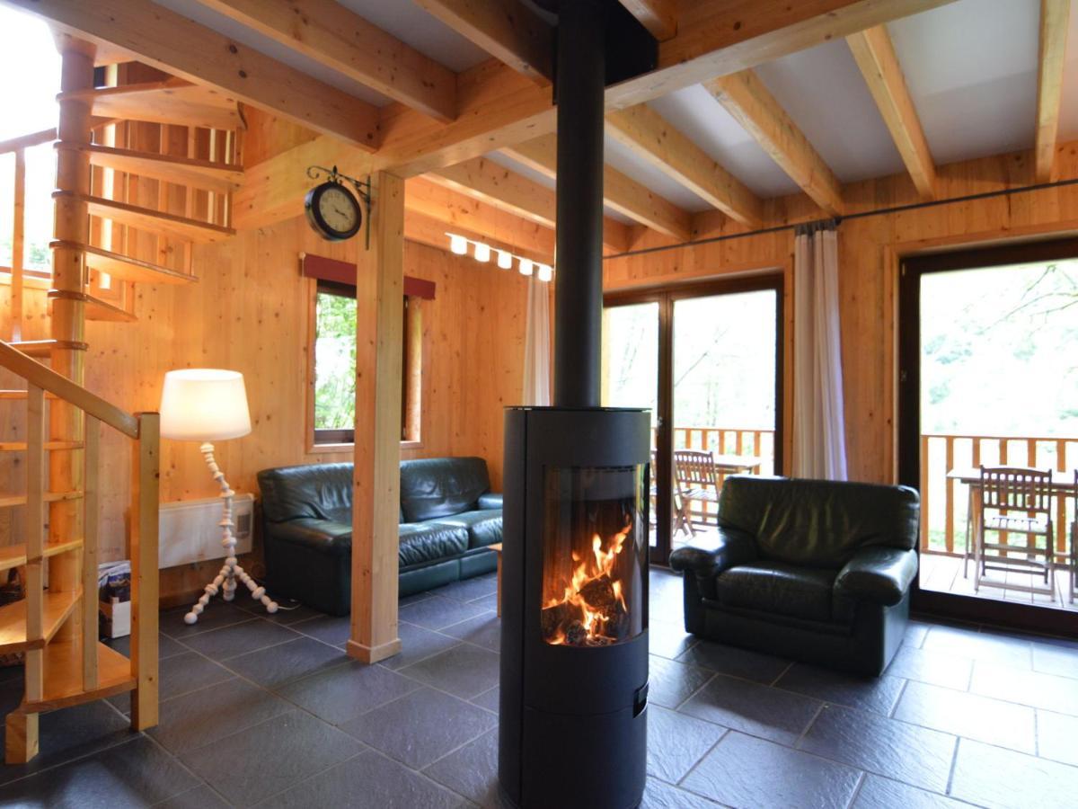 Comfortable Modern Chalet With Wood Finish Aywaille Eksteriør bilde